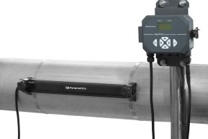 AT600 liquid ultrasonic clamp-on meter