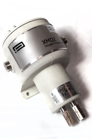 XMO2 oxygen transmitter (Obsolete)